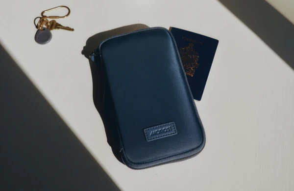 Metro Travel Wallet